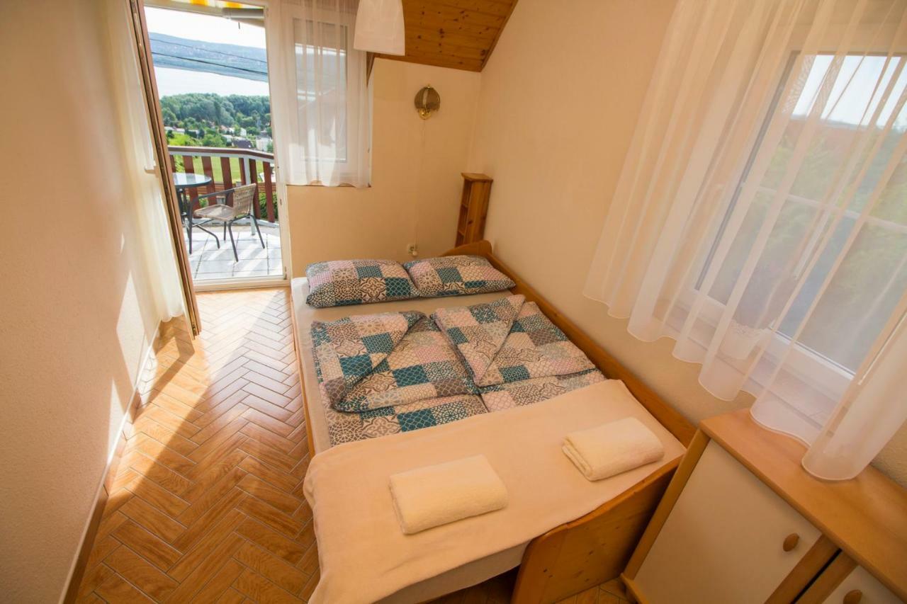 Szepkilatas Vendeghaz Villa Balatonfuzfo Exterior photo